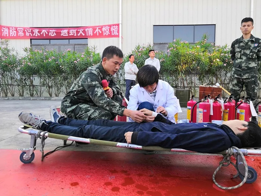 安達(dá)全員行動(dòng)參與2018年度消防應(yīng)急演練 安達(dá)全員行動(dòng)參與2018年度消防應(yīng)急演練